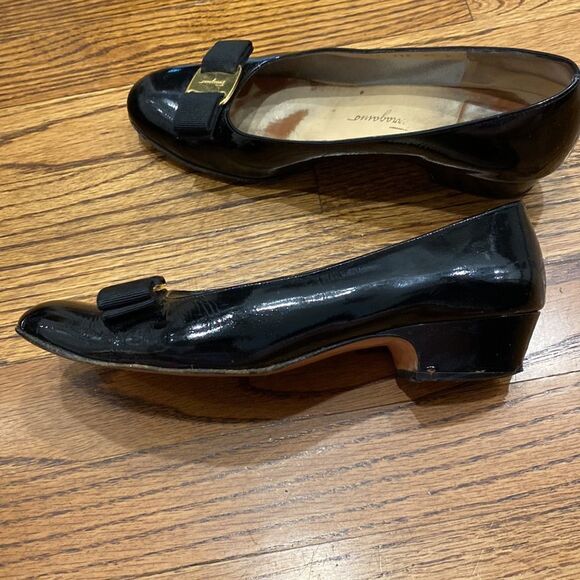 Ferragamo Vara Bow pump shoe size 6.5 - Picture 4 of 8